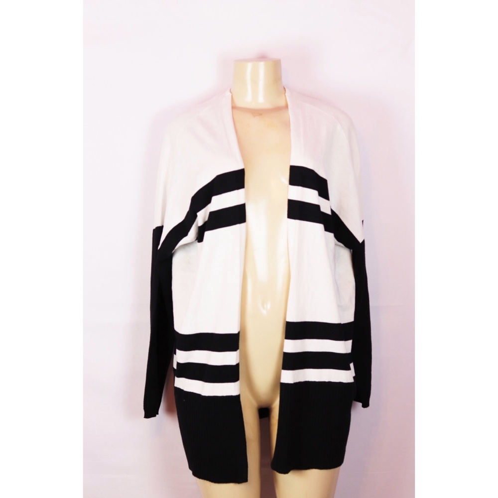 BRAND NEW LORD & TAYLOR WHITE STRIPE CARDIGAN MED